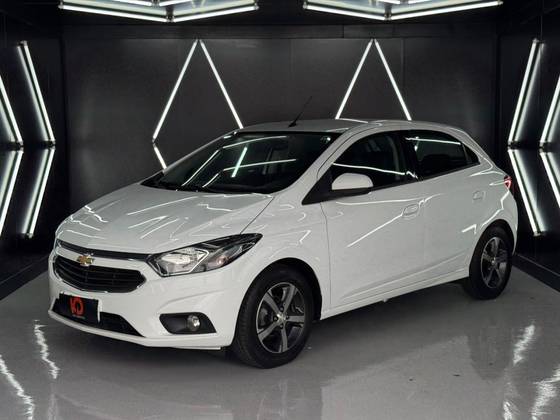 CHEVROLET ONIX 1.4 MPFI LTZ 8V FLEX 4P MANUAL CHEVROLET ONIX 1.4 MPFI LTZ 8V FLEX 4P MANUAL